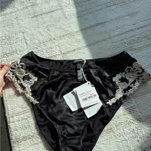 La Perla Elegant Black Lace Trim Panties